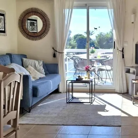 Apartment Casita Eliisa- Sea Views, Close To The Beach, Pool, La Mata *